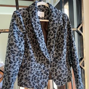 Cute animal print, lined warm jacket!